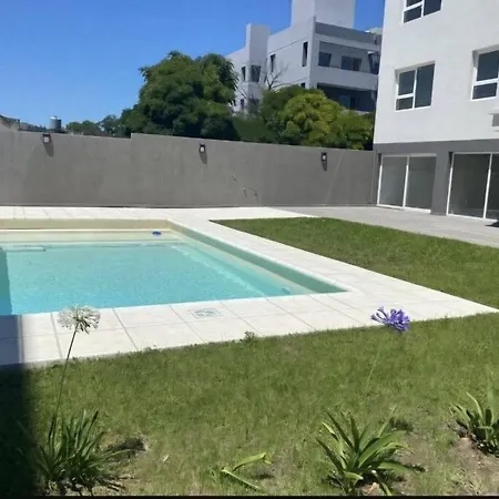 Moderno 2 Ambientes Con Cochera Tandil Exterior foto