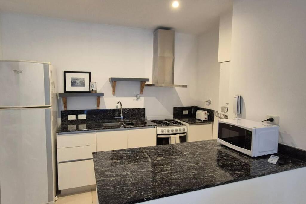 Apartment Moderno 2 Ambientes Con Cochera